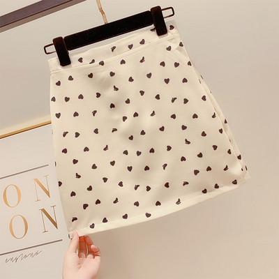 Fusta de dama cu inimioare in patru culori