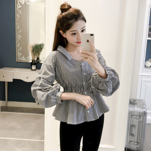 Cămașă modernă de damă cu dungi în două culori