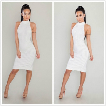 Rochie elegantă de damă cu umerii goi, în alb