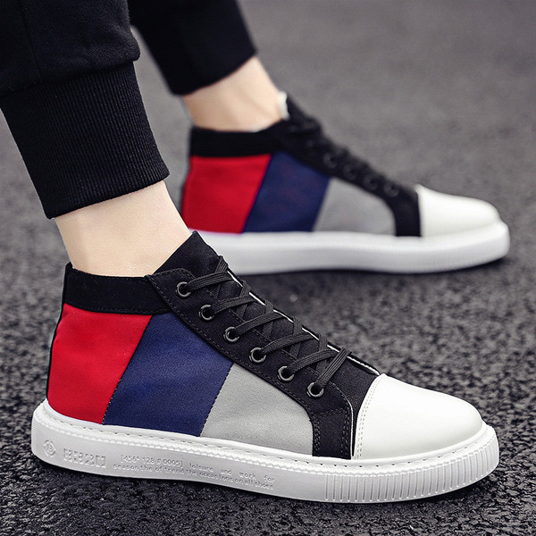 Tenisi de bărbați actuali în trei culori cu talpă plată