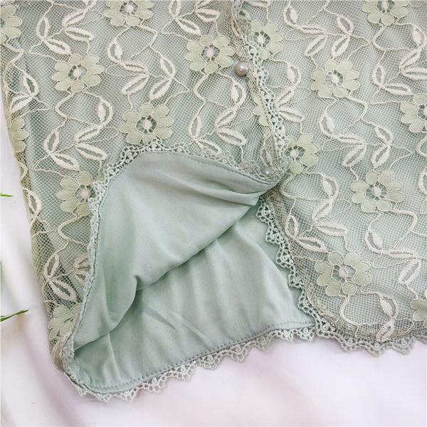 Maieu modern de dama cu dantela si nasturi - in trei culori