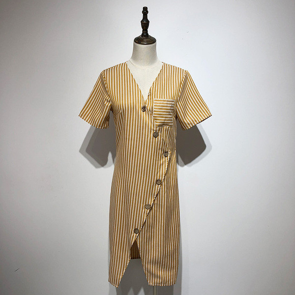 Rochie lunga in dungi cu nasturi si cravate in talie