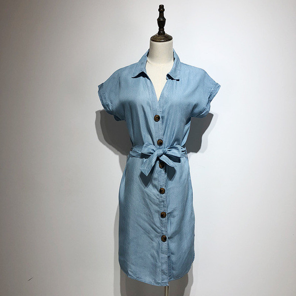 Rochie de dama cu maneca scurta si nasturi in albastru