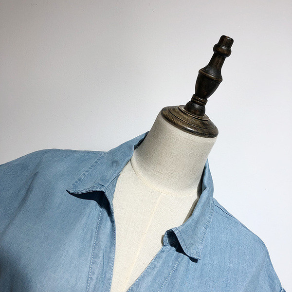 Rochie de dama cu maneca scurta si nasturi in albastru