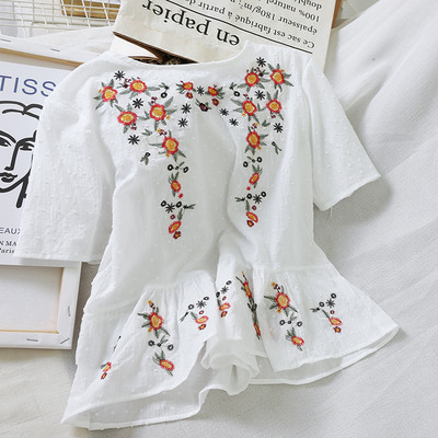 Bluza de dama eleganta cu broderie florala in mai multe culori