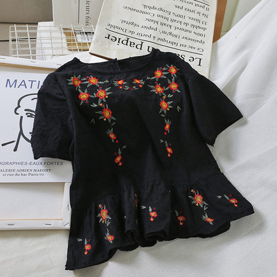 Bluza de dama eleganta cu broderie florala in mai multe culori