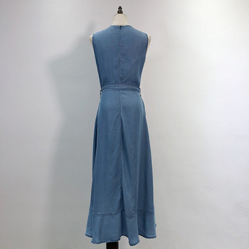 Rochie de damă din denim cu bretele largi și legături în talie