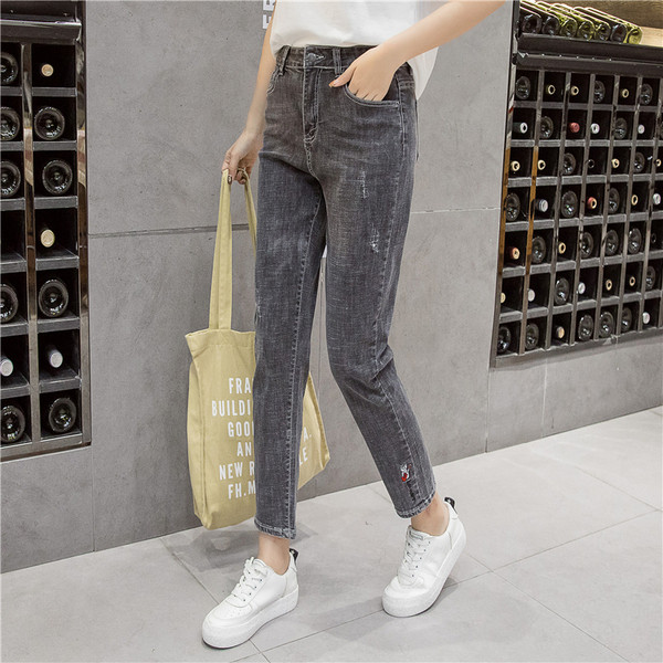 Blugi de dama actuali cu talie inalta de culoare gri