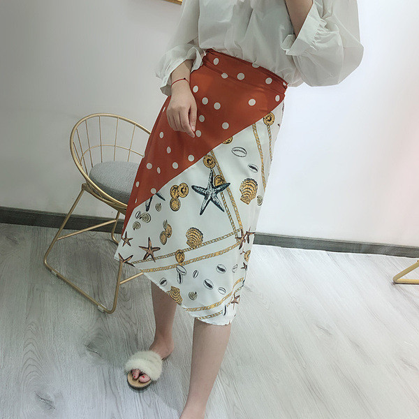 Fusta lunga maro cu model