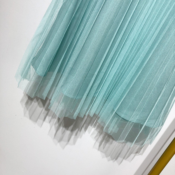 Fusta de dama lunga plisata cu tul