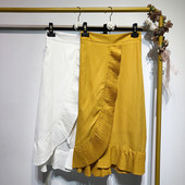 Fusta lunga de dama in alb si galben