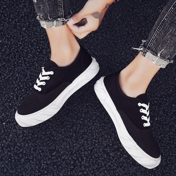 Tenisi casual barbatesti cu talpa plata - in trei culori