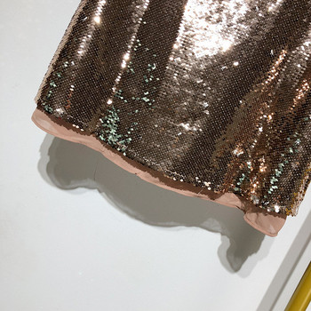 Fusta scurta moderna cu paiete