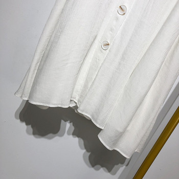 Дамска дълга пола в бял цвят с копчета и колан