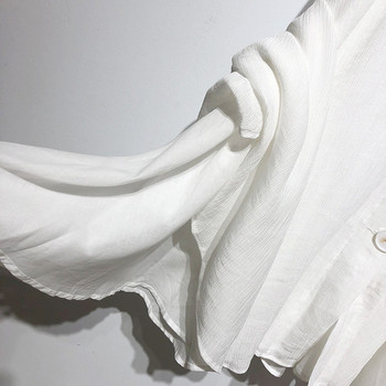 Дамска дълга пола в бял цвят с копчета и колан