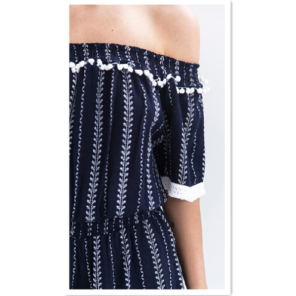 Salopeta scurta de dama cu umerii goi