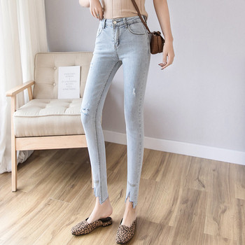Модерни дамски дънки в два цвята Slim модел