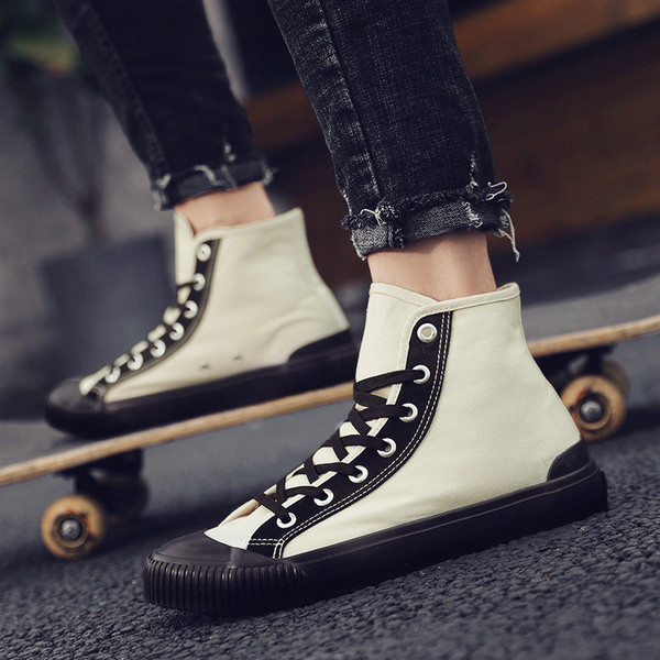 Adidași casual pentru bărbați cu talpă plată - în două culori