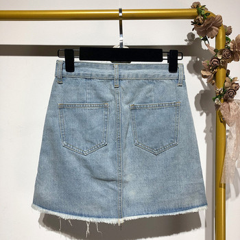 Fusta de dama scurta din denim cu nasturi de culoare albastra