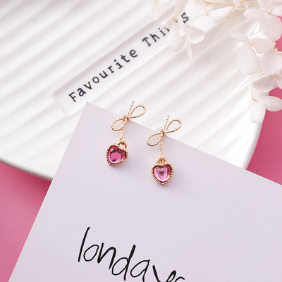 Cercei eleganti de dama - cu pietre in trei culori