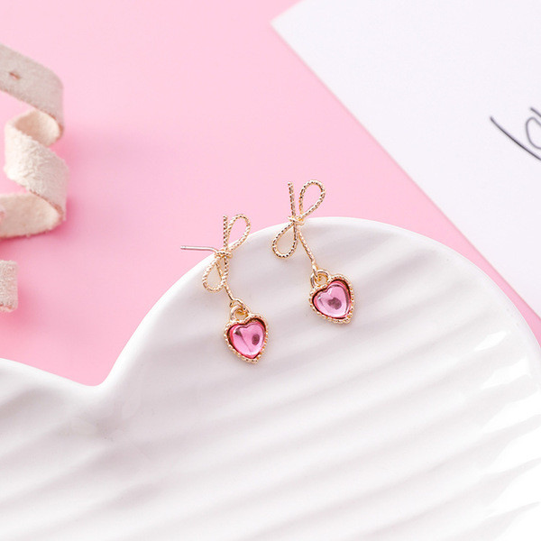 Cercei eleganti de dama - cu pietre in trei culori