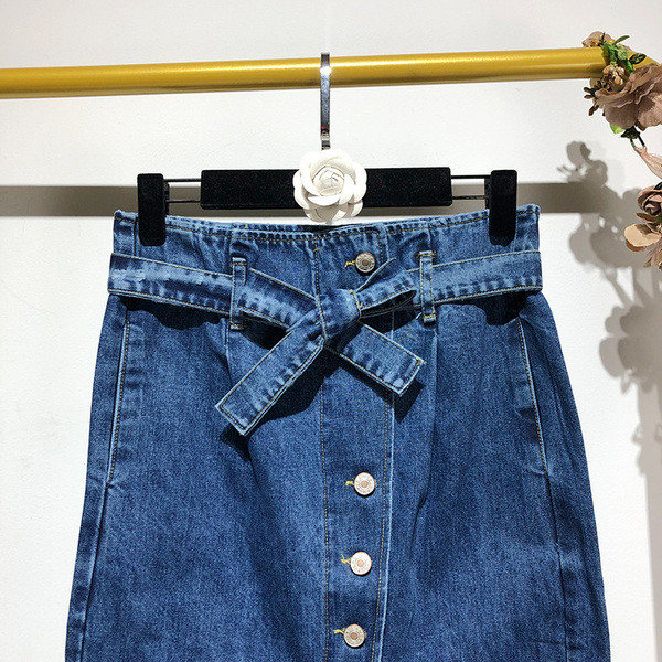 Fusta lunga din denim cu nasturi si cravate in talie