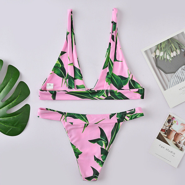 Μοντέρνο μαγιό μπικίνι  σε ροζ με σχέδια με λουλούδια - δύο μοντέλα