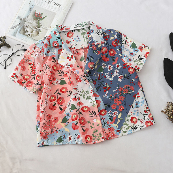 Cămașă de vară de damă cu mâneci scurte și model floral în mai multe culori