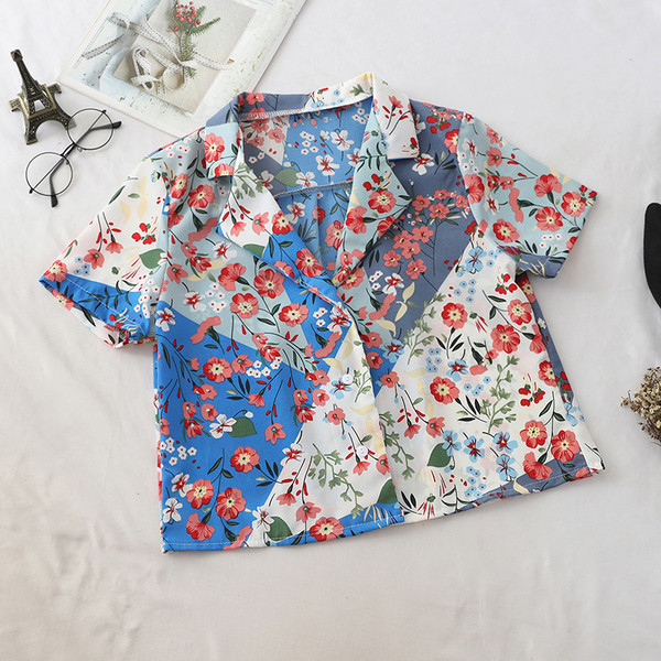 Cămașă de vară de damă cu mâneci scurte și model floral în mai multe culori