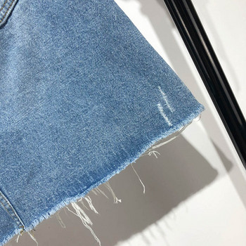 Fusta scurta din denim cu buzunare in albastru