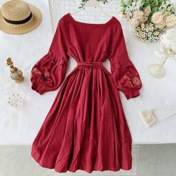 Rochie moderna de dama cu broderie in mai multe culori