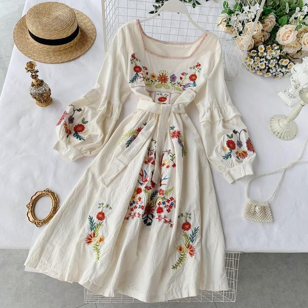 Rochie moderna de dama cu broderie in mai multe culori