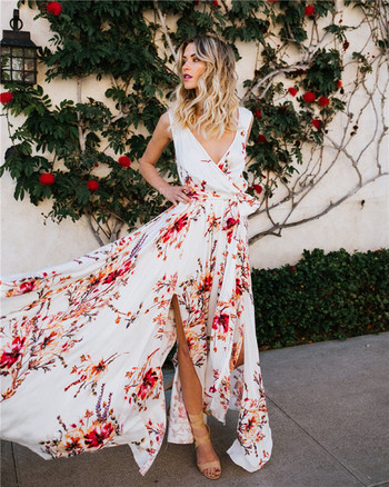 Rochie moderna de dama cu model floral cu decolteu in V