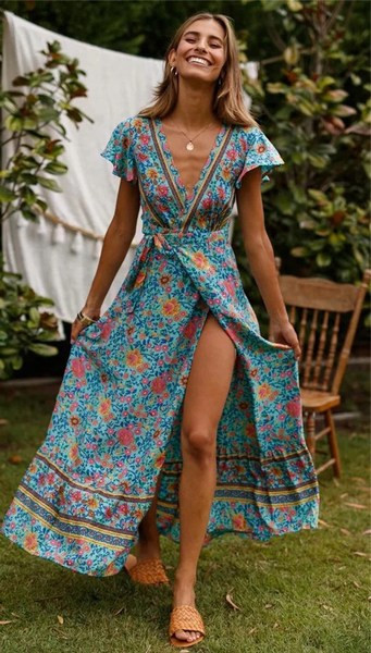 Rochie lunga de dama actuala cu model floral