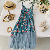 Rochie moderna de dama cu model floral si tul