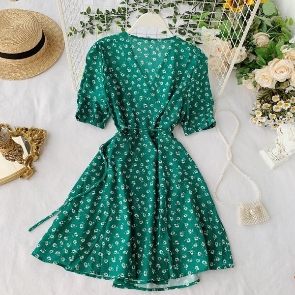 Rochie de dama cu maneca scurta de culoare verde