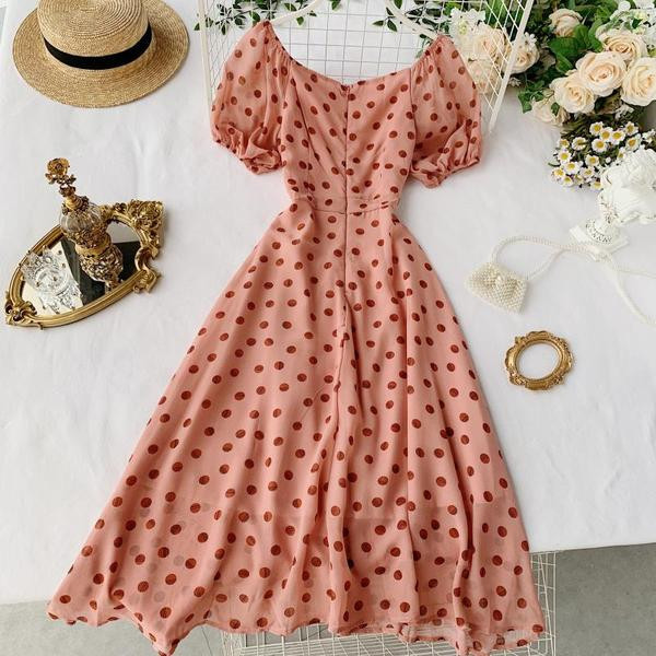 Rochie de dama cu buline cu nasturi