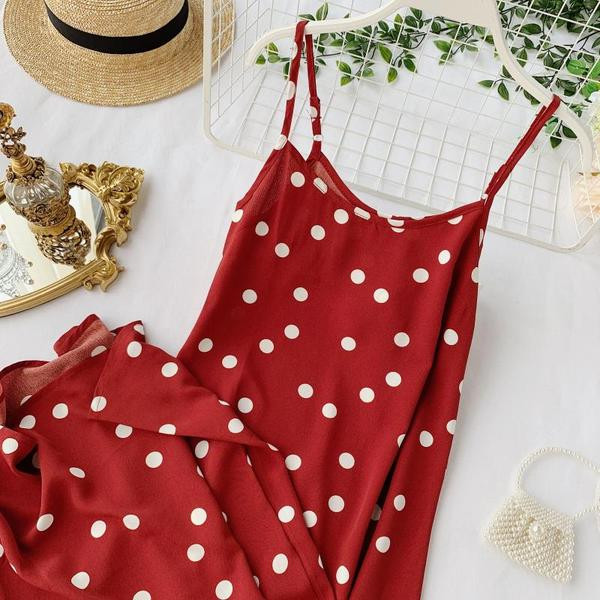 Rochie de dama cu buline de culoare rosie