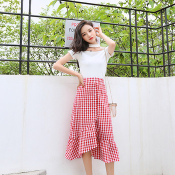 Fusta dama in carouri in doua culori cu nasturi