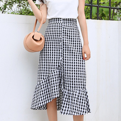 Fusta dama in carouri in doua culori cu nasturi