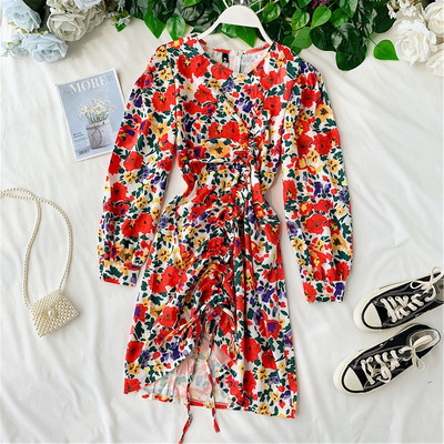 Rochie de dama cu model floral si maneci lungi