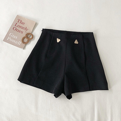 Pantaloni scurti moderni de dama cu elemente metalice in mai multe culori