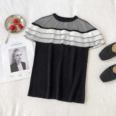 Tricou de dama modern in negru, alb si bej