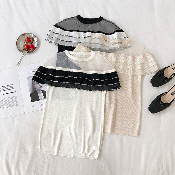 Tricou de dama modern in negru, alb si bej