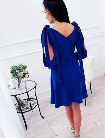 Rochie moderna de dama cu umerii goi si panglica in albastru