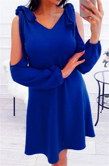 Rochie moderna de dama cu umerii goi si panglica in albastru