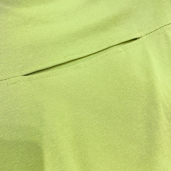 Maieu de damă cu guler înalt în patru culori