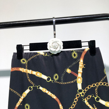 Fusta scurta de dama in negru cu model