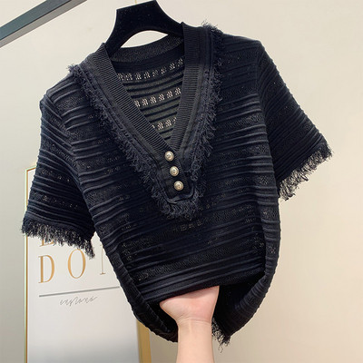 Bluza de dama cu decolteu in V cu nasturi