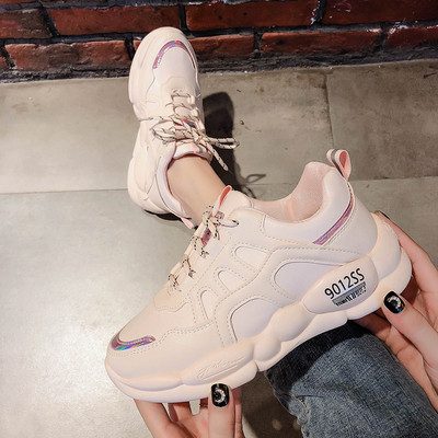 Casual γυναικεία παπούτσια σε τρία χρώματα με κορδόνια 